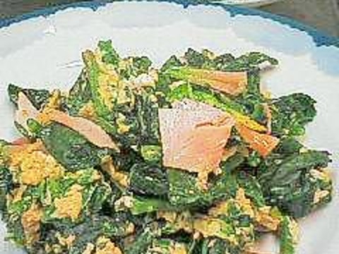 ちぢみほうれん草のバター炒め